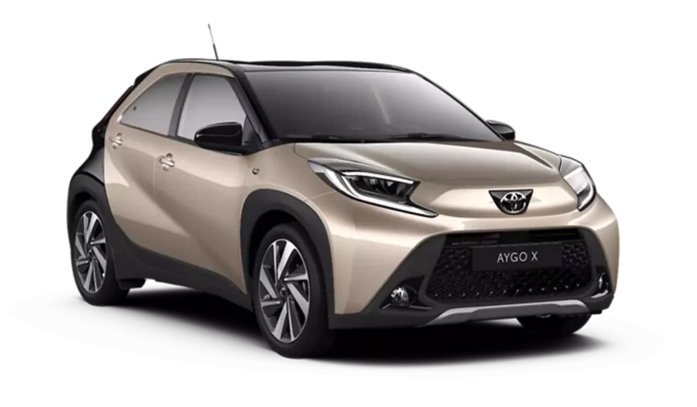 Miejski mały samochód Toyota Aygo X